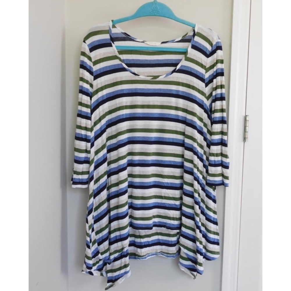 Entro striped tunic